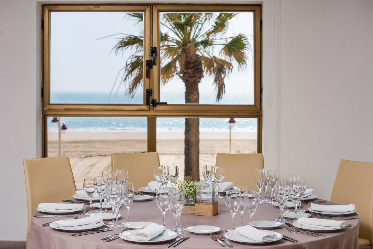 Hotel Cadiz Paseo Del Mar, Affiliated By Melia Bagian luar foto